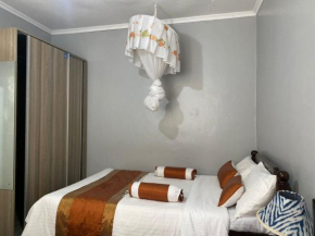 Quaint one bedroom guest house near main airport